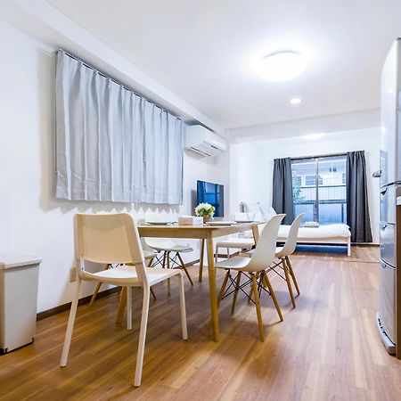 Charming Guesthouse In The Heart Of Okubo 丶steps To Metro And Convenient Travel! Eow4 Tokyo Eksteriør billede