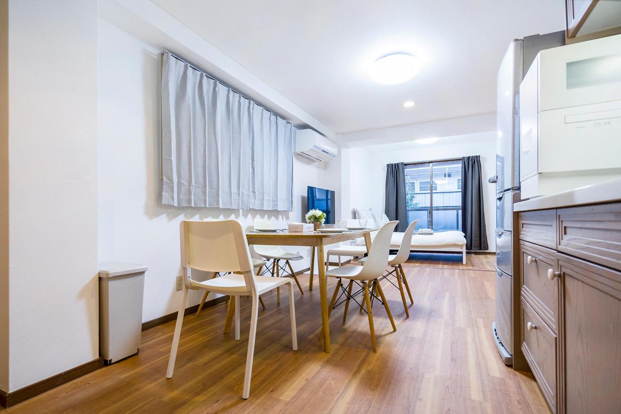 Charming Guesthouse In The Heart Of Okubo 丶steps To Metro And Convenient Travel! Eow4 Tokyo Eksteriør billede