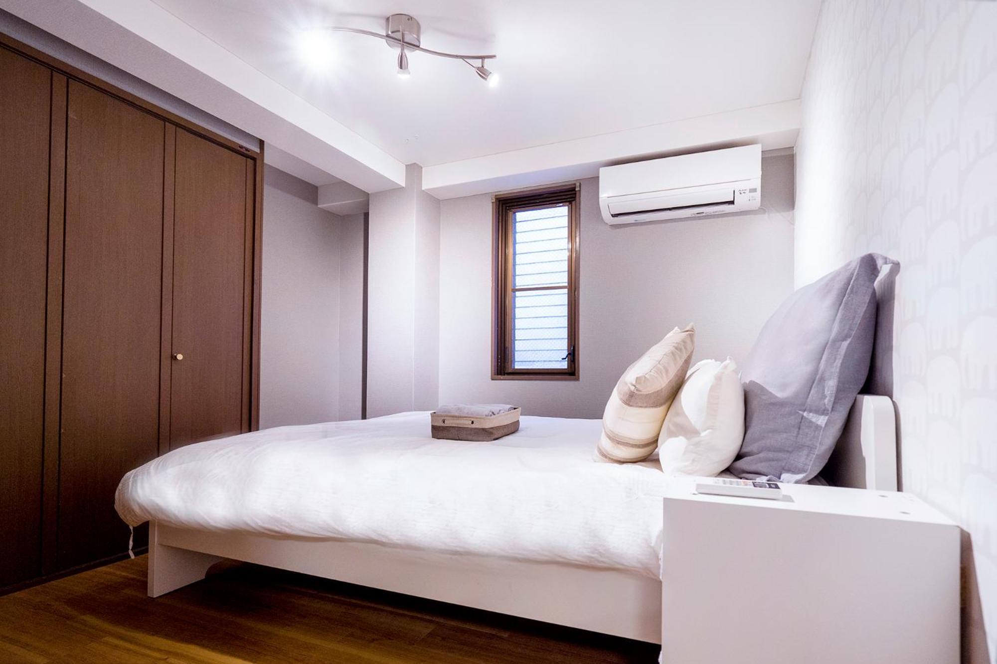 Charming Guesthouse In The Heart Of Okubo 丶steps To Metro And Convenient Travel! Eow4 Tokyo Eksteriør billede