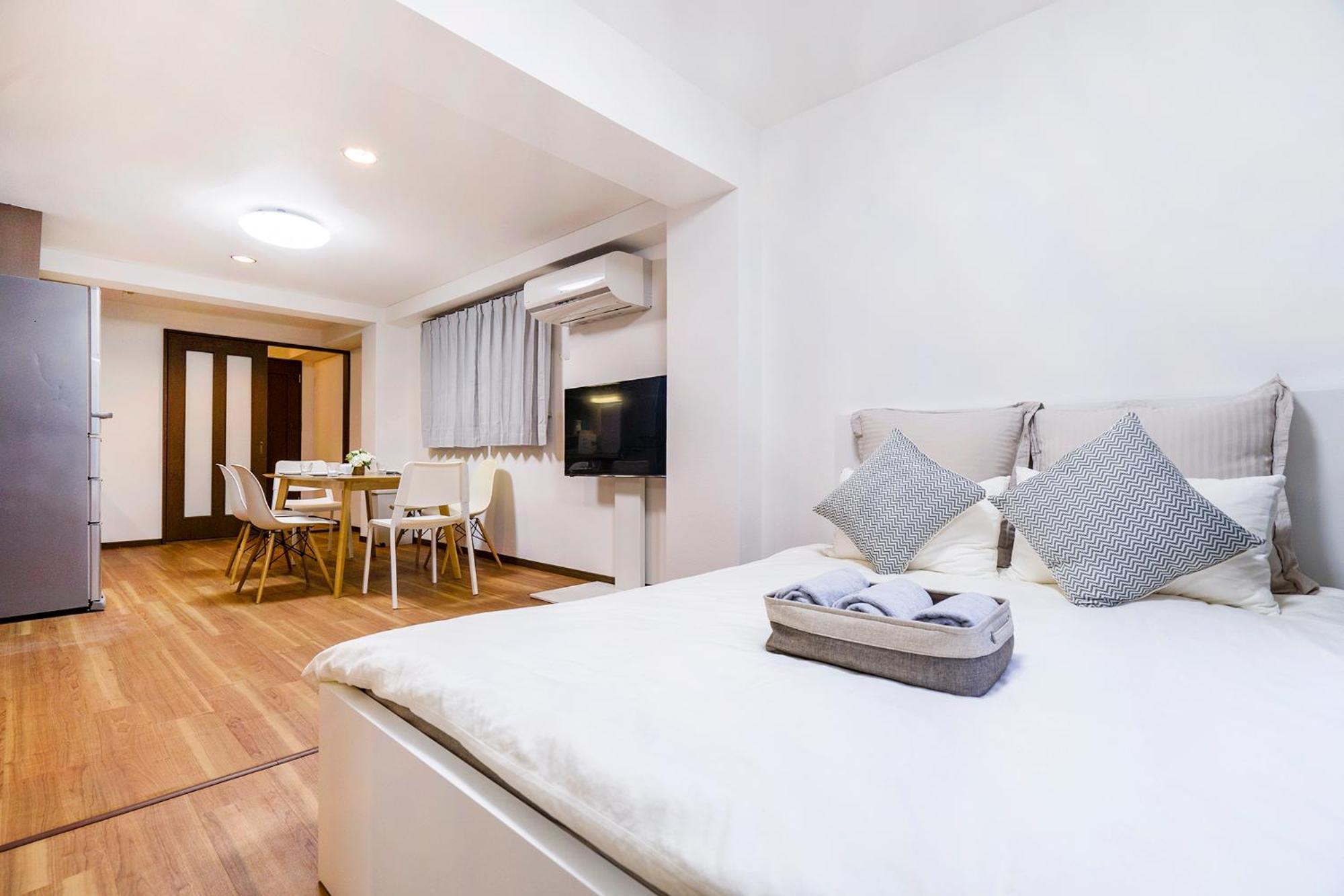 Charming Guesthouse In The Heart Of Okubo 丶steps To Metro And Convenient Travel! Eow4 Tokyo Eksteriør billede